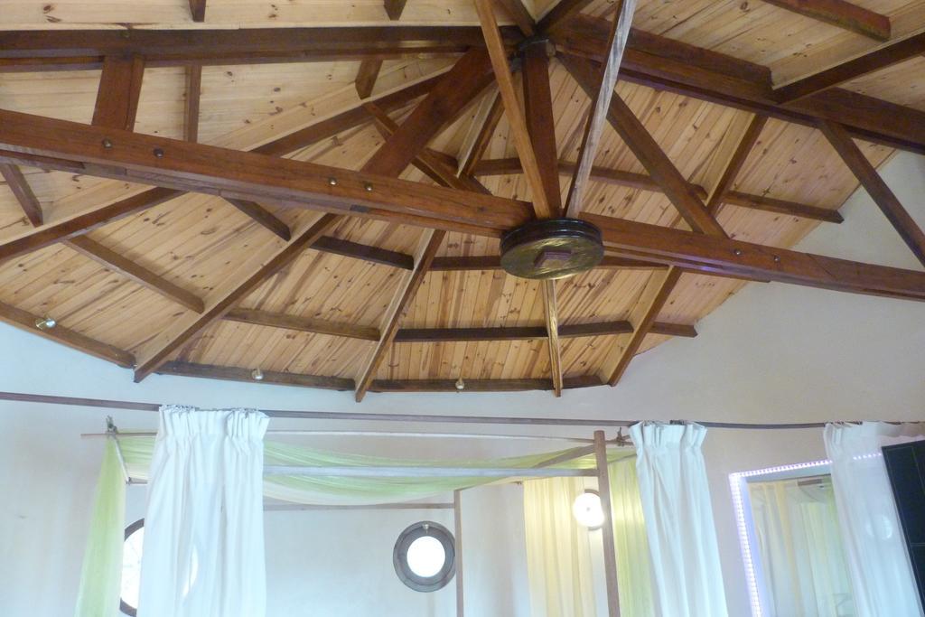 Le Chateau Du Lac De Mantasoa Room photo
